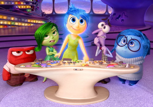 7. Inside Out (xem trailer). Phim hoạt hình mới kết hợp giữa Disney và Pixar có màu sắc rực rỡ khi kể câu chuyện về những trạng thái cảm xúc trong con người.
