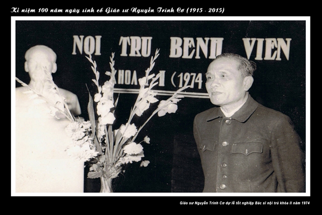 GS. Nguyễn Trinh Cơ dự lễ tốt nghiệp Bác sĩ nội trú khóa II năm 1974.
