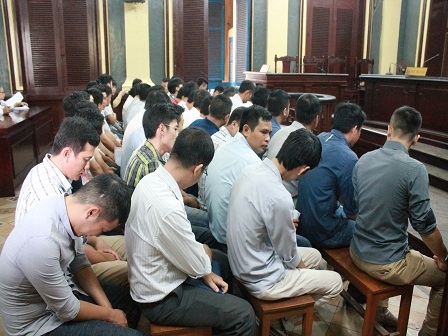 Các bị cáo tại phiên tòa.