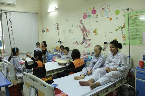 Bệnh nhân đến điều trị tại Viện Huyết học - Truyền máu Trung ương tăng cao sau dịp nghỉ Tết kéo dài