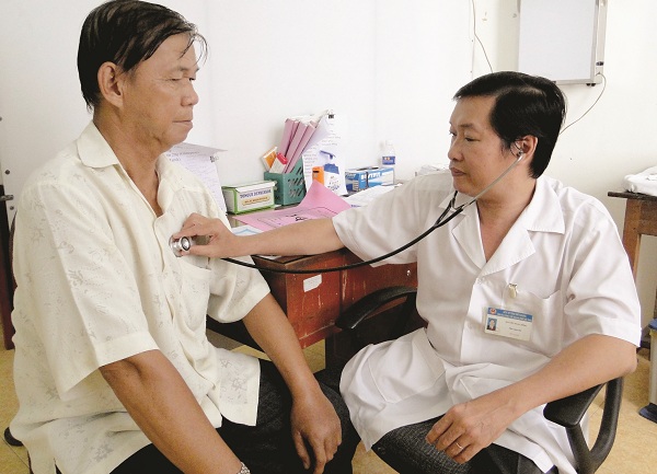 Cần được khám bệnh định kỳ để có chỉ định dùng thuốc điều trị mỗi khi lên cơn hen Cần được khám bệnh định kỳ để có chỉ định dùng thuốc điều trị mỗi khi lên cơn hen