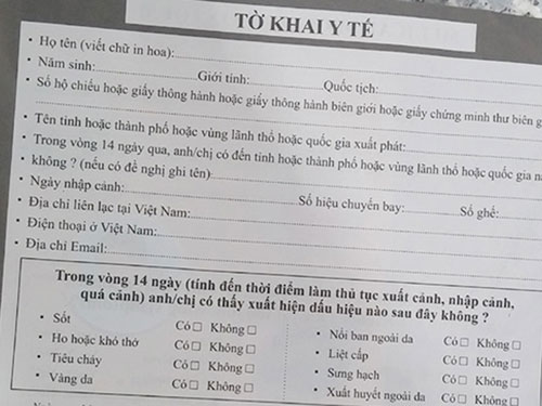 Khi trờ về từ vùng dịch, người dân nên khai thông tin vào tờ khai y tế