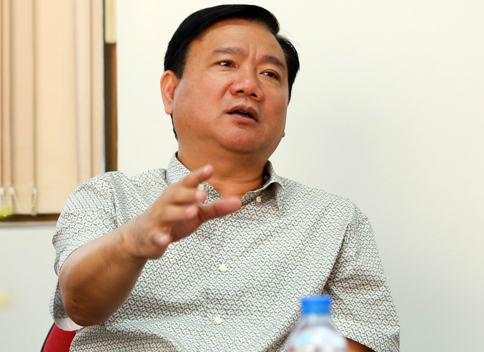 goi-so-0888-247-247-gap-bi-thu-thanh-uy-dinh-la-thang