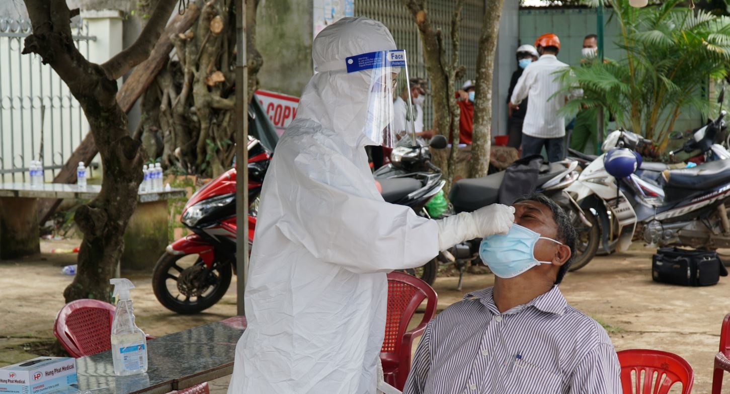 Khống chế dịch COVID-19 lây trong cộng đồng ở Đắk Lắk - Ảnh 4. Khống chế dịch COVID-19 lây trong cộng đồng ở Đắk Lắk - Ảnh 4.