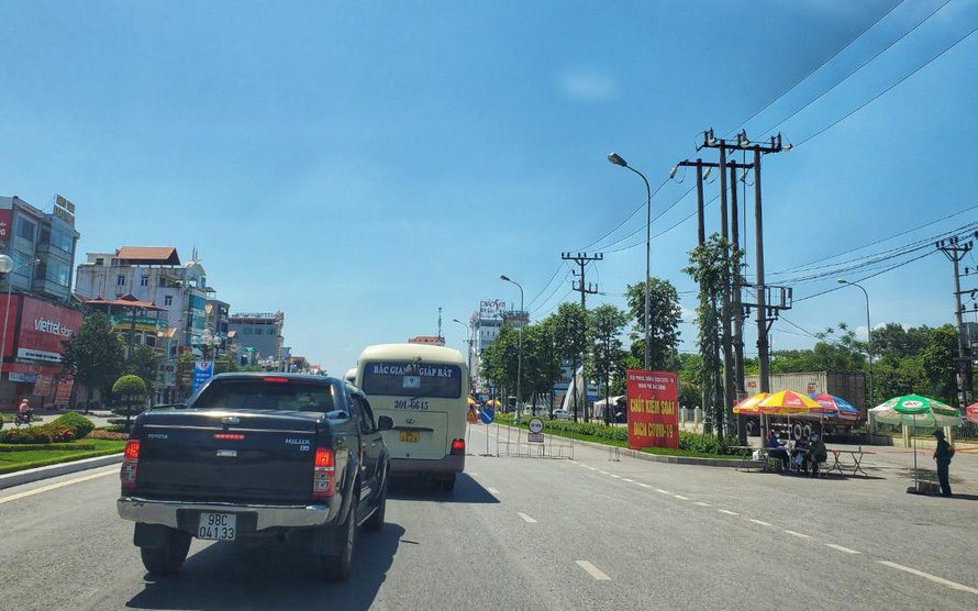 Người từ tỉnh, thành "vùng xanh" đến Bắc Giang chỉ cần có kết quả xét nghiệm âm tính 