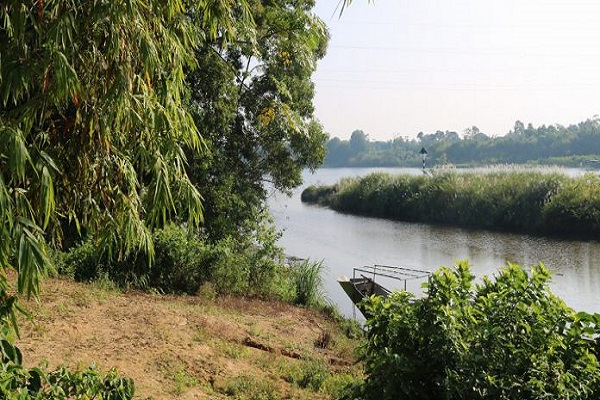 2 vợ chồng ở Thừa Thiên Huế mất tích khi đang bủa lưới trên sông - Ảnh 1.