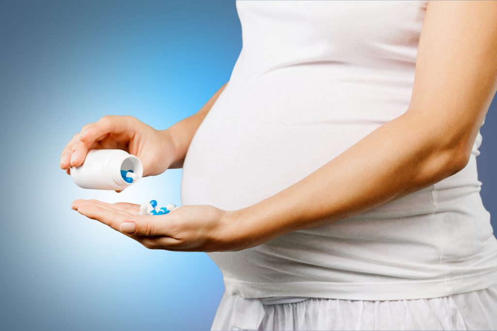 Khuyến cáo hạn chế sử dụng paracetamol trong thai kỳ - Ảnh 1.