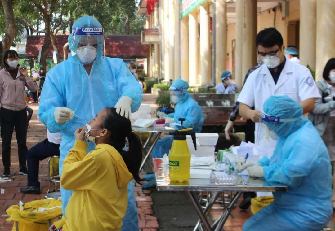 Bắc Ninh tận dụng “thời gian vàng” để khống chế chùm ca mắc COVID-19 cộng đồng - Ảnh 2.