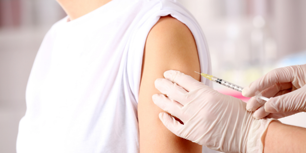 Tiêm mũi 2 vaccine COVID-19 giúp tăng kháng thể trong đường thở