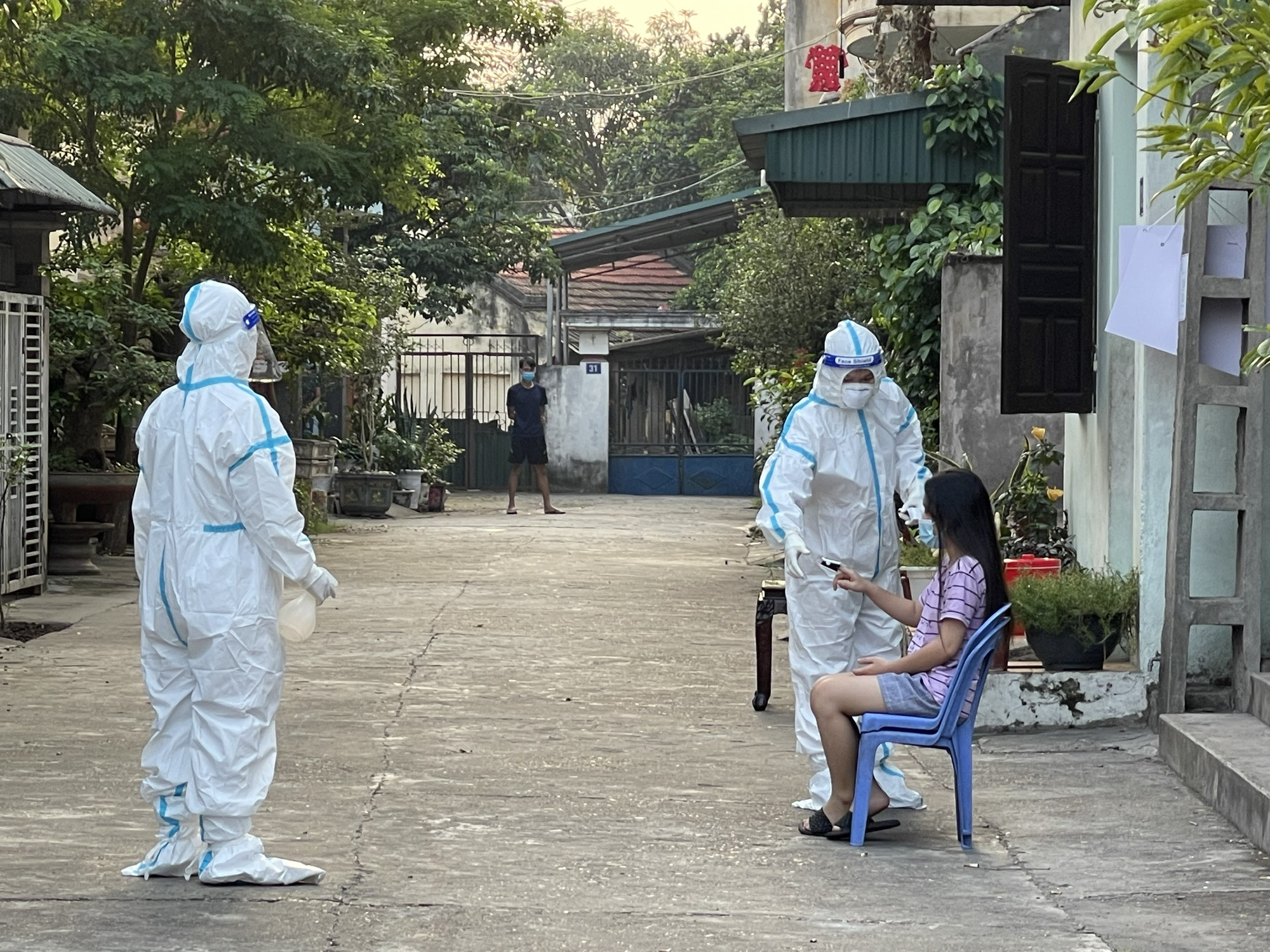 Phú Thọ triển khai mô hình quản lý, theo dõi, điều trị người nhiễm COVID-19 tại nhà - Ảnh 1.