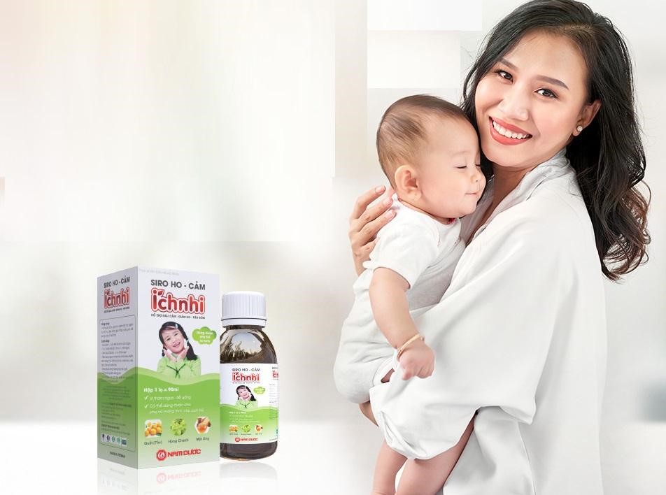 Giúp bé giảm ho, sổ mũi khi giao mùa, mưa lạnh - Ảnh 2.