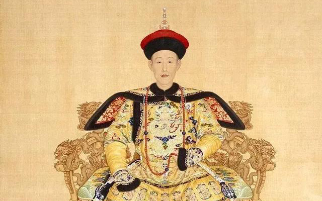 Bí quyết giữ gìn sức khỏe của vị vua sống lâu nhất lịch sử Trung Hoa 