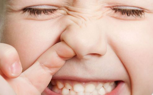 Những thói quen không tốt khiến trẻ bị bệnh tai mũi họng và cách phòng tránh