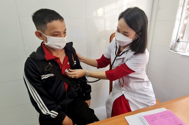 Bệnh viện Nội tiết Nghệ An: Điều trị hiệu quả đái tháo đường tuýp 1 ở trẻ - Ảnh 1.