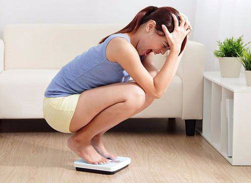 Tác hại của việc nhịn ăn sáng giảm cân, thải độc