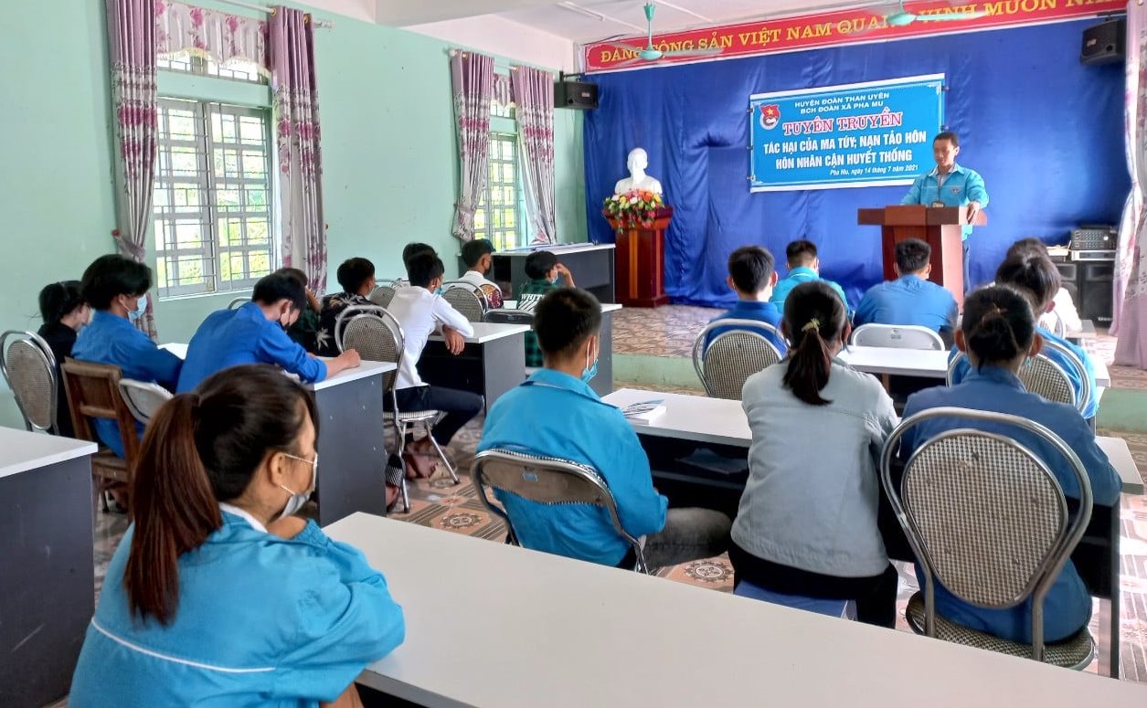 Lai Châu: Hỗ trợ vị thành niên, thanh niên tiếp cận các dịch vụ chăm sóc sức khỏe sinh sản - Ảnh 3.