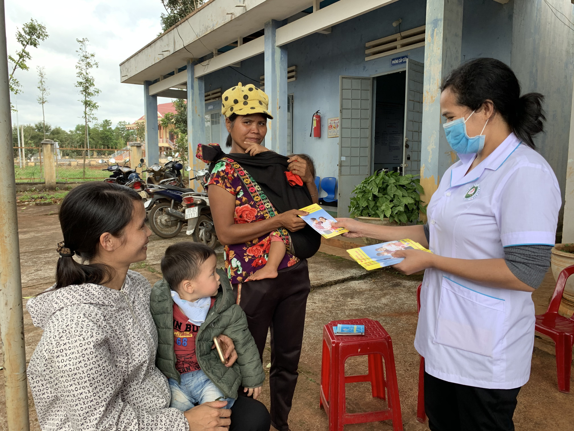 Sinh con một bề là gái vẫn luôn đầy ắp niềm vui, hạnh phúc - Ảnh 3. Sinh con một bề là gái vẫn luôn đầy ắp niềm vui, hạnh phúc - Ảnh 3.