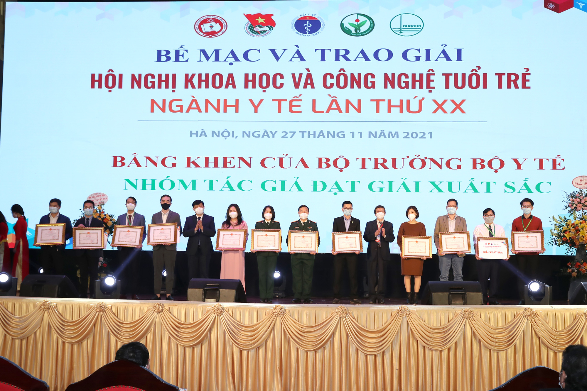 Bộ trưởng Nguyễn Thanh Long: Bộ Y tế kêu gọi thiết lập mạng lưới các nhà khoa học trẻ ngành y Việt Nam trên toàn cầu - Ảnh 4.