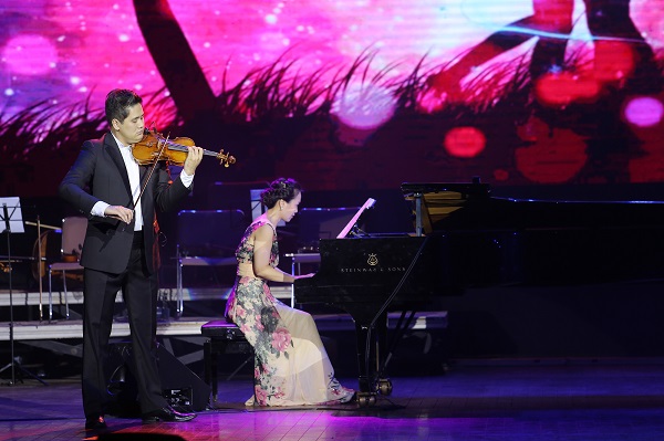 Nhạc sĩ Phú Quang được con rể kéo vĩ cầm 'ru' giấc ngàn thu - Ảnh 7.