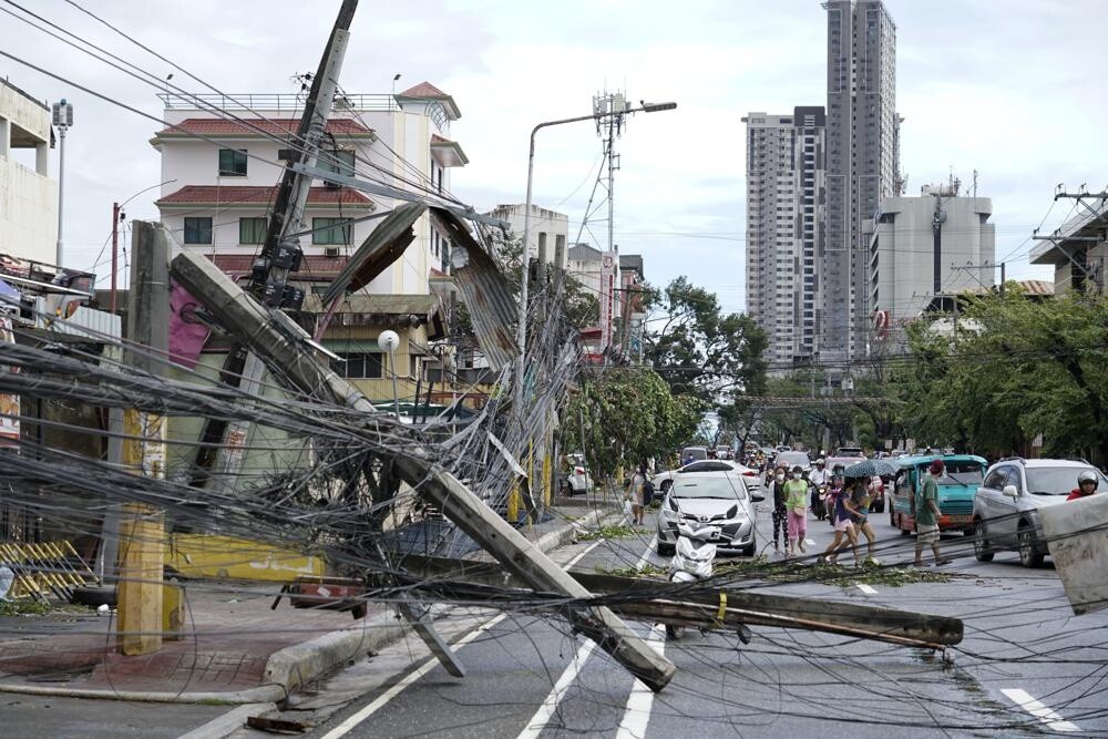 Siêu bão Rai hoành hành tại Philippines, ít nhất 208  người thiệt mạng  - Ảnh 4.