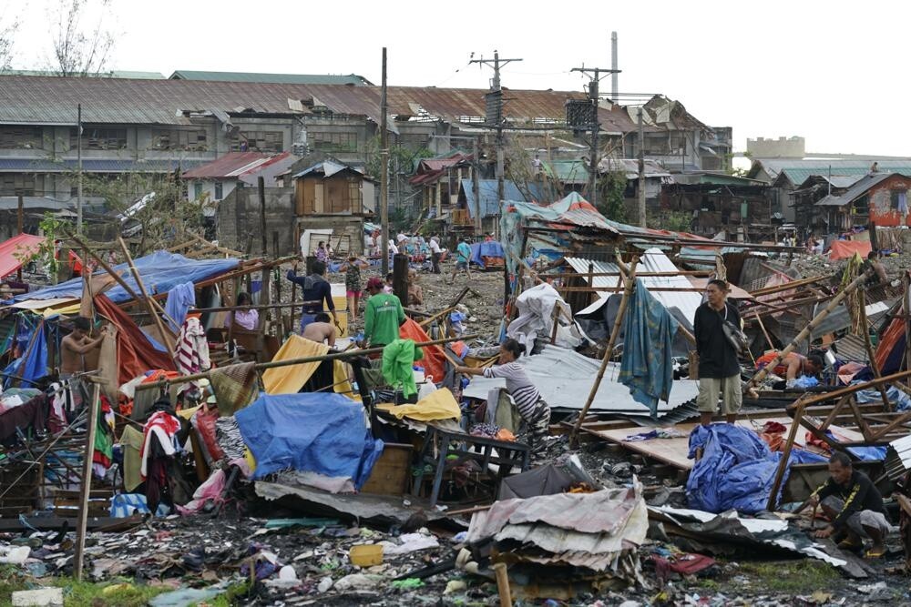 Siêu bão Rai hoành hành tại Philippines, ít nhất 208  người thiệt mạng  - Ảnh 6.