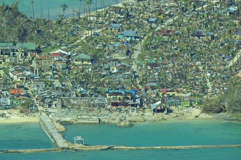 Siêu bão Rai hoành hành tại Philippines, ít nhất 208  người thiệt mạng  - Ảnh 9.