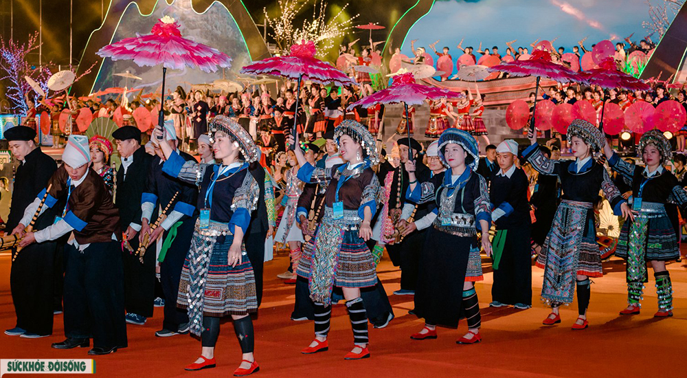 Ngày Hội văn hóa dân tộc Mông lần III năm 2021 - Bảo tồn, phát huy bản sắc văn hóa dân tộc - Ảnh 5.