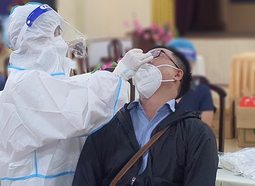 Thừa Thiên Huế triển khai cách ly, điều trị F0 tại nhà - Ảnh 2. Thừa Thiên Huế triển khai cách ly, điều trị F0 tại nhà - Ảnh 2.