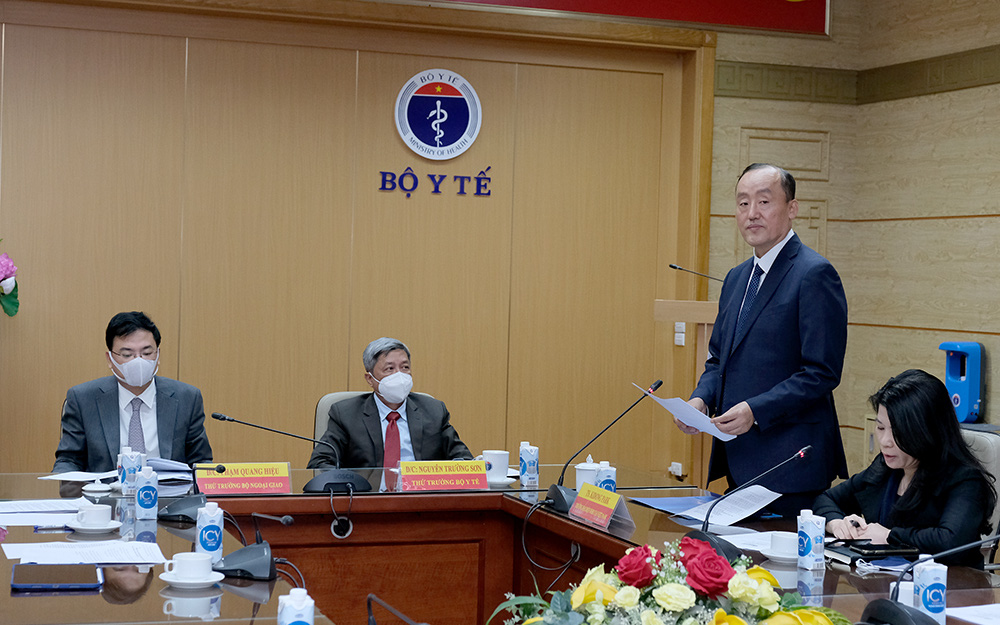 Trưởng đại diện WHO ấn tượng trước thành quả  tiếp cận vaccine phòng COVID-19 của Việt Nam