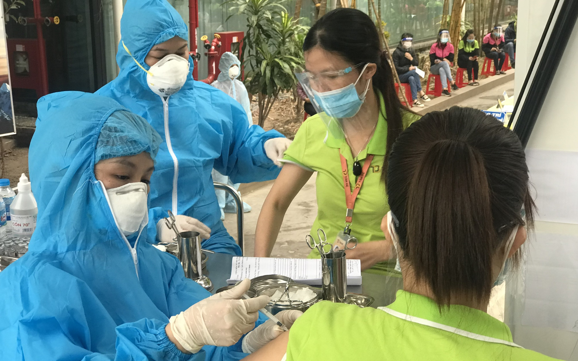 Việt Nam tiêm chủng vượt mốc 150 triệu liều vaccine phòng COVID-19