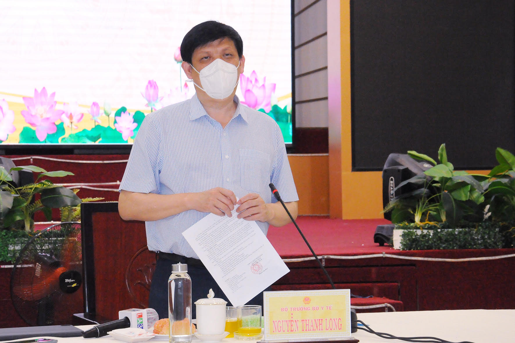 Bộ trưởng Nguyễn Thanh Long: Bộ Y tế hỗ trợ Long An thiết lập Trung tâm hồi sức tích cực quy mô 500 giường  - Ảnh 5.