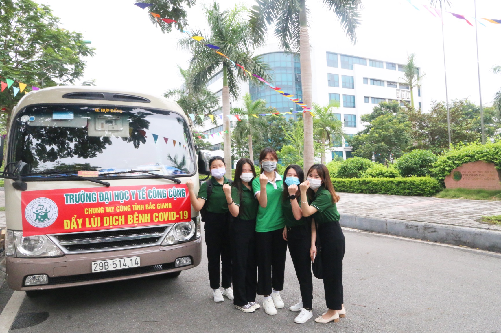 Diễn biến dịch ngày 21/5: Thêm 57 ca mắc mới trong nước, ghi nhận ca tử vong thứ 41 - Ảnh 7. Diễn biến dịch ngày 21/5: Thêm 57 ca mắc mới trong nước, ghi nhận ca tử vong thứ 41 - Ảnh 7.