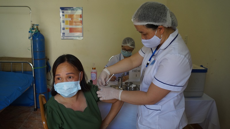 Diễn biến dịch ngày 2/7: Nghệ An dừng cách ly xã hội; TP.HCM chống dịch theo từng địa bàn - Ảnh 16.