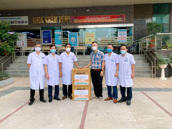 Y tế Diễn biến dịch ngày 2/6: Nhiều đơn vị y tế tiếp tục đến Bắc Giang hỗ trợ dập dịch  - Ảnh 14.