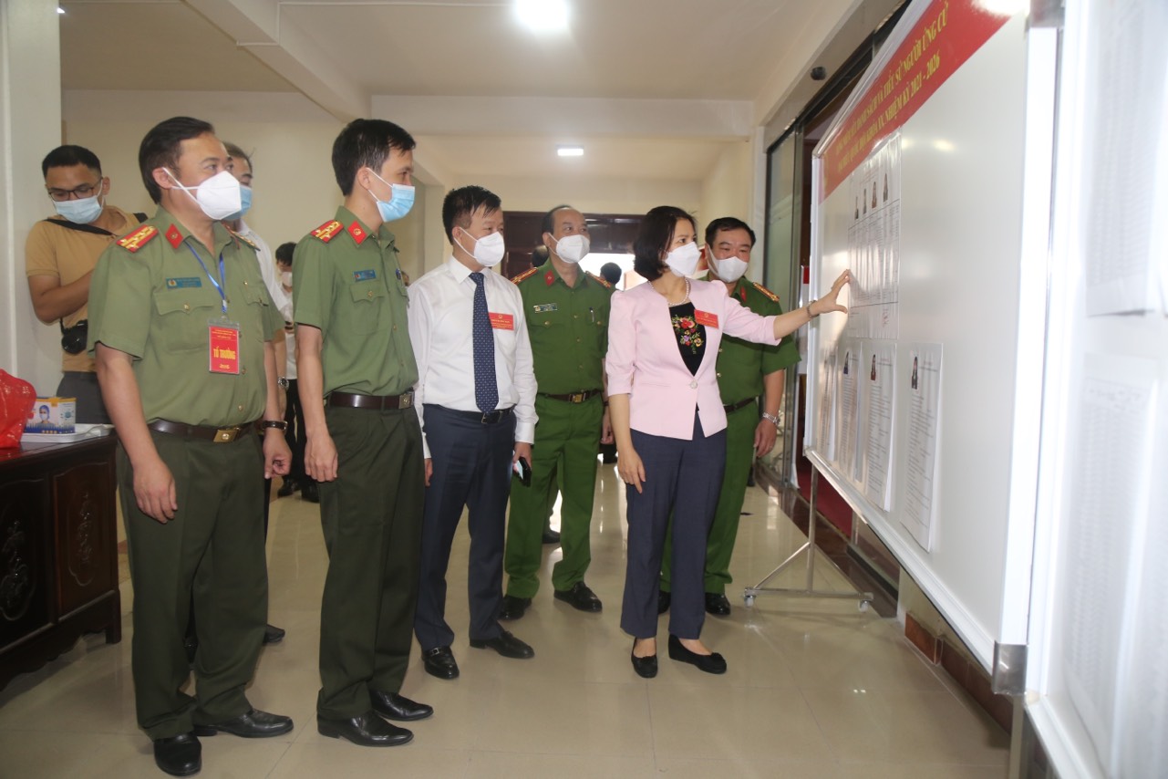 Diễn biến dịch ngày 23/5: Khởi tố bệnh nhân COVID-19 làm lây lan dịch ra cộng đồng - Ảnh 18. Diễn biến dịch ngày 23/5: Khởi tố bệnh nhân COVID-19 làm lây lan dịch ra cộng đồng - Ảnh 18.