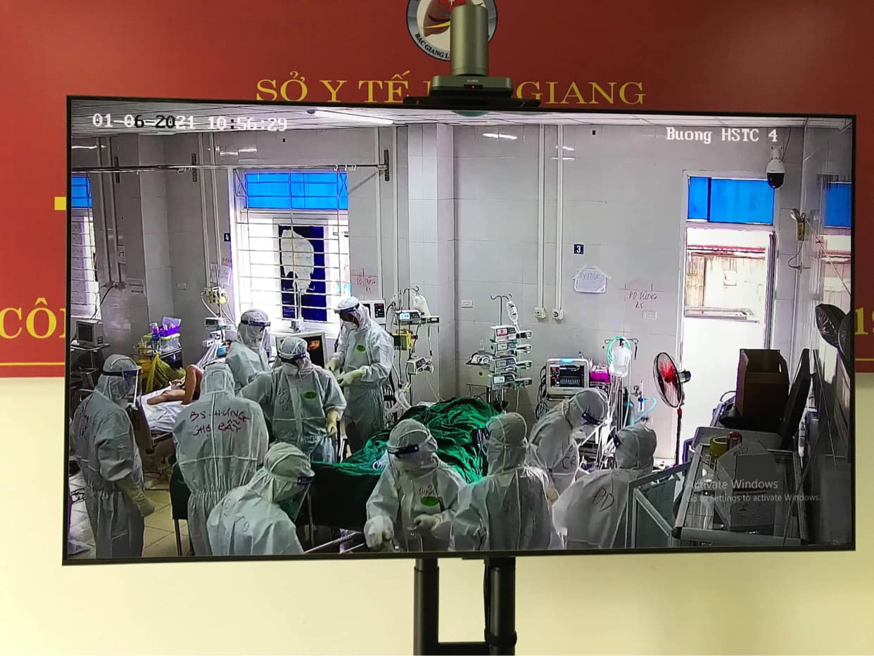 Y tế Diễn biến dịch ngày 1/6: Gần 150 bác sĩ tiến về Bắc Giang, hỗ trợ điều trị bệnh nhân COVID-19 nặng - Ảnh 1. Y tế Diễn biến dịch ngày 1/6: Gần 150 bác sĩ tiến về Bắc Giang, hỗ trợ điều trị bệnh nhân COVID-19 nặng - Ảnh 1.