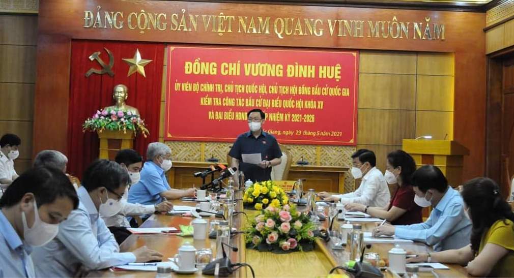 Diễn biến dịch ngày 23/5: Khởi tố bệnh nhân COVID-19 làm lây lan dịch ra cộng đồng - Ảnh 2. Diễn biến dịch ngày 23/5: Khởi tố bệnh nhân COVID-19 làm lây lan dịch ra cộng đồng - Ảnh 2.