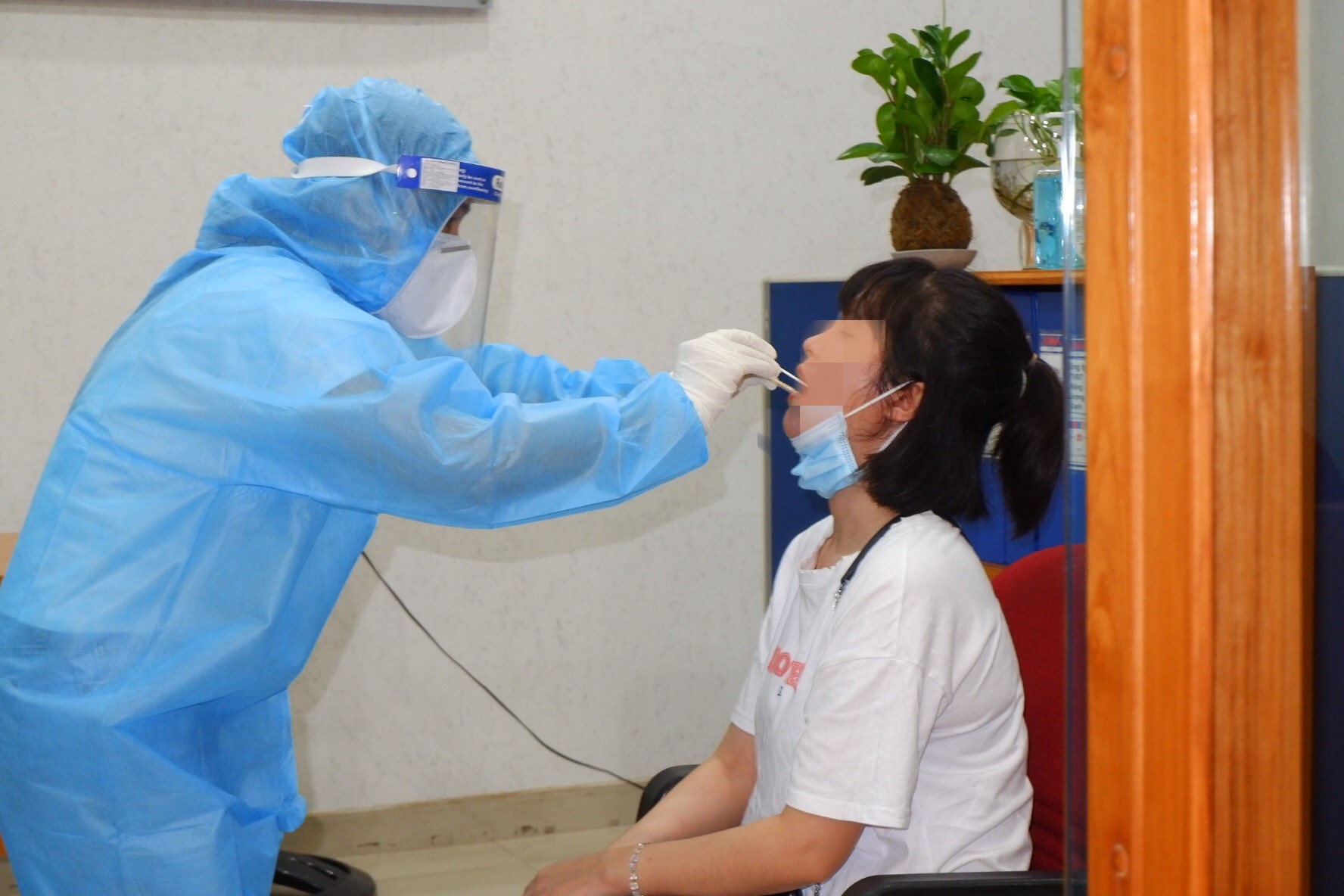 Diễn biến dịch ngày 27/5: Bắc Giang, Bắc Ninh vẫn là 2 tỉnh đứng đầu về số ca mắc mới - Ảnh 5. Diễn biến dịch ngày 27/5: Bắc Giang, Bắc Ninh vẫn là 2 tỉnh đứng đầu về số ca mắc mới - Ảnh 5.