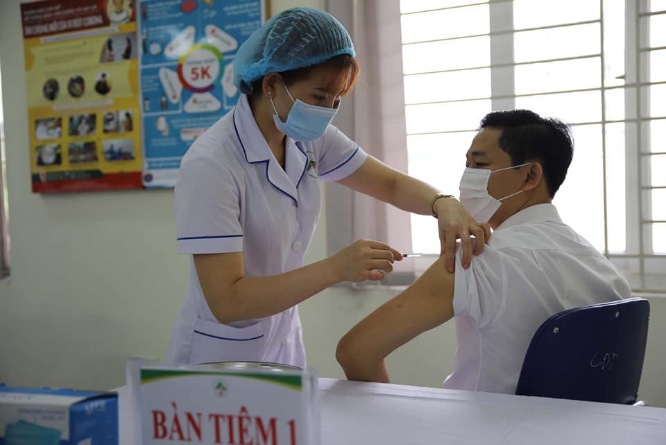 Diễn biến dịch ngày 21/5: Thêm 57 ca mắc mới trong nước, ghi nhận ca tử vong thứ 41 - Ảnh 8. Diễn biến dịch ngày 21/5: Thêm 57 ca mắc mới trong nước, ghi nhận ca tử vong thứ 41 - Ảnh 8.