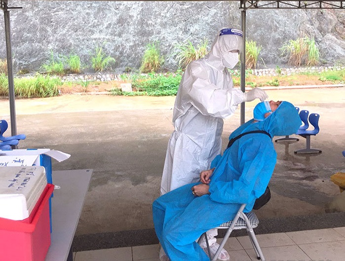 Diễn biến dịch ngày 25/6: Cách ly y tế tạm thời toàn bộ Bệnh viện Đa khoa Sa Đéc - Ảnh 17. Diễn biến dịch ngày 25/6: Cách ly y tế tạm thời toàn bộ Bệnh viện Đa khoa Sa Đéc - Ảnh 17.
