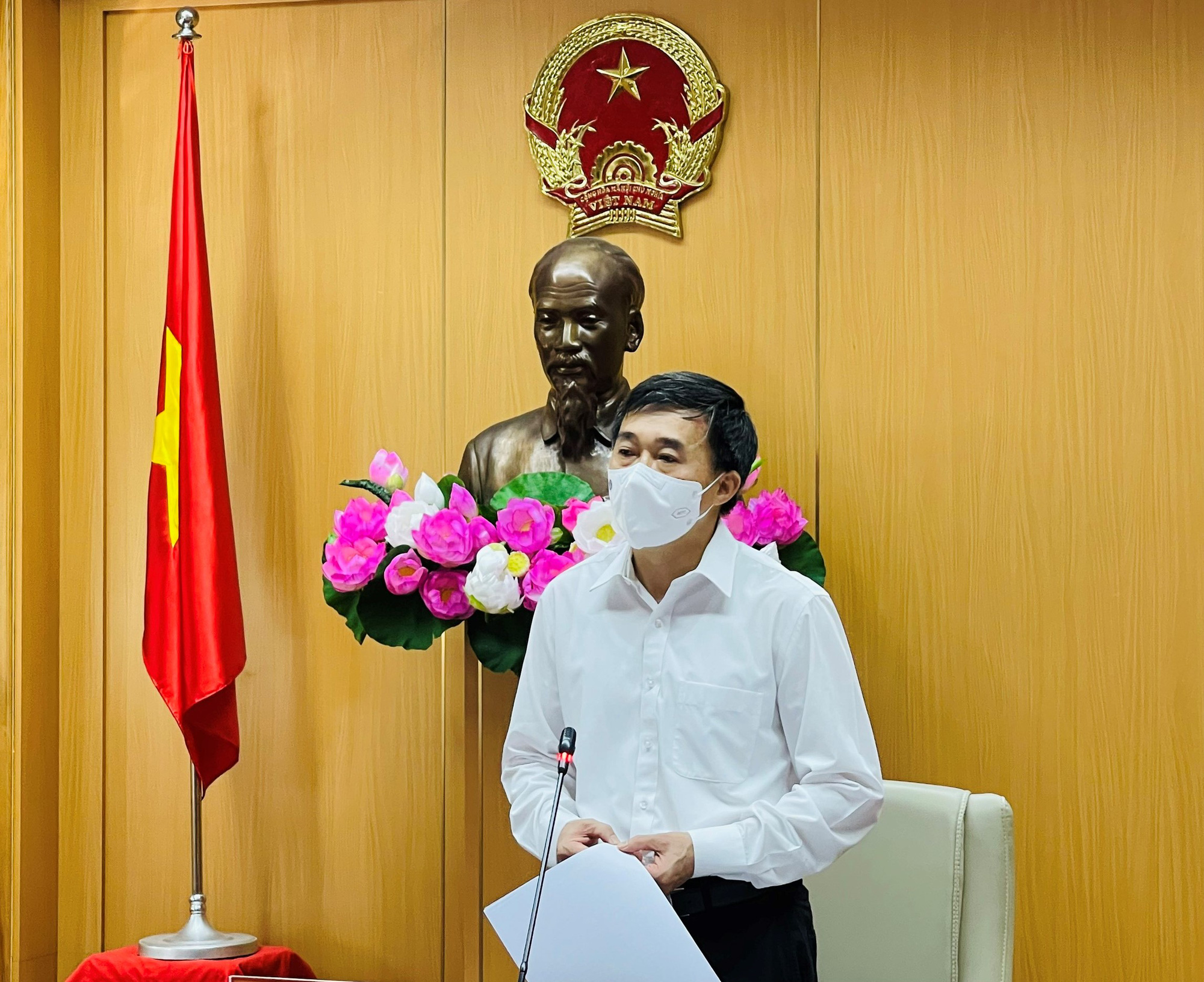 Diễn biến dịch ngày 17/7: “Tuyệt đối không để các y bác sĩ trên tuyến đầu thiếu vật tư, trang thiết bị y tế chống dịch”  - Ảnh 4.