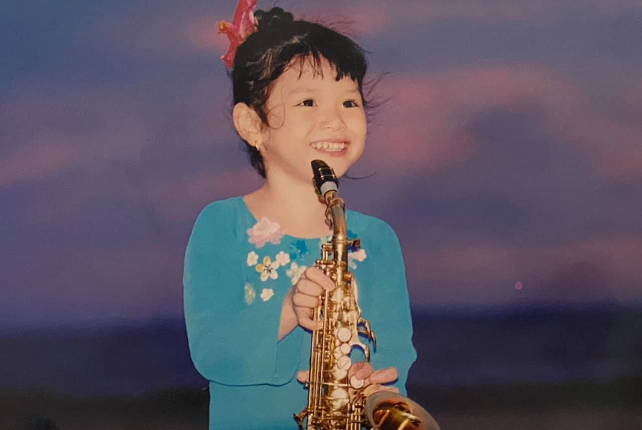 An Trần, ái nữ của nghệ sĩ saxophone Trần Mạnh Tuấn dần nổi tiếng hơn...cha - Ảnh 2.