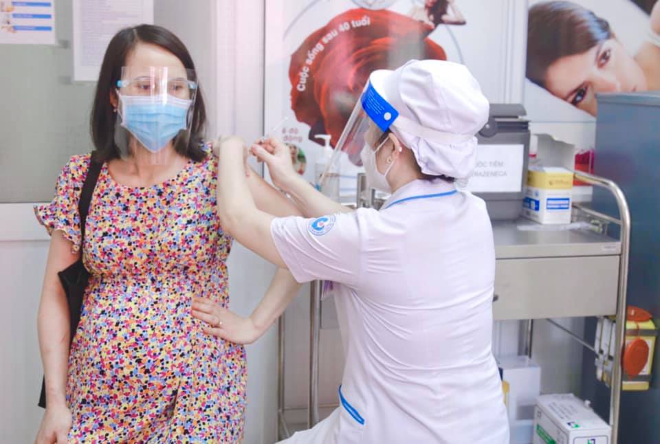 ‏Vaccine phòng COVID-19 nào cho phụ nữ mang thai?‏ - Ảnh 1.