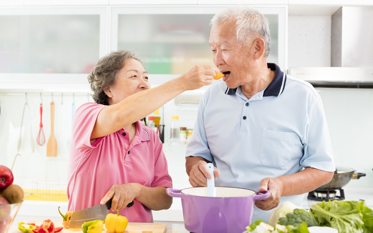 Bí quyết dinh dưỡng khắc phục chứng biếng ăn ở người cao tuổi