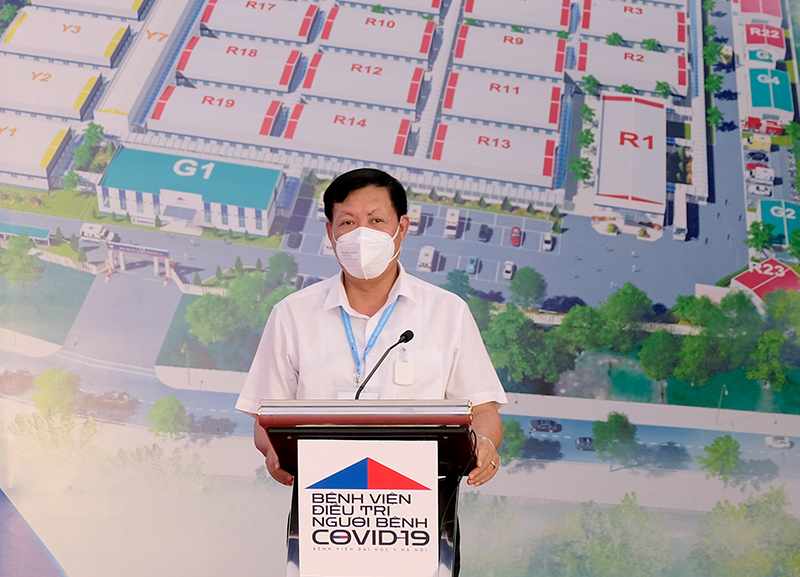 Thủ tướng Chính phủ thị sát BV tuyến cuối điều trị người bệnh COVID-19 tại Hà Nội  - Ảnh 5.