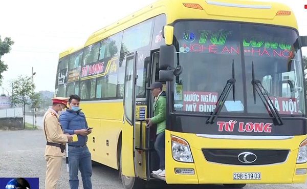 Thanh Hóa: Xét nghiệm toàn thành phố, dừng tất cả các hoạt động đông người dịp nghỉ lễ 2/9 - Ảnh 3.