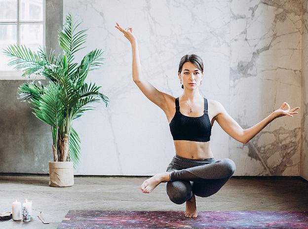 Tìm hiểu những lợi ích tuyệt vời của yoga đối với sức khỏe và cảm nhận về sự thoải mái và an lạc mà nó mang lại cho cơ thể.