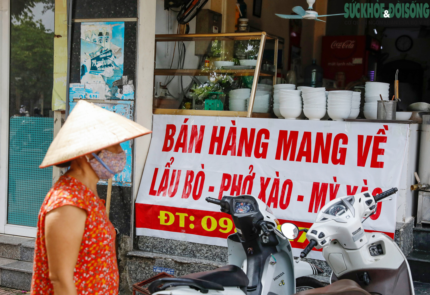 Hà Nội: Phở bò, cơm rang, bún ốc... đắt hàng ở &quot;vùng xanh&quot; Gia Lâm - Ảnh 7.