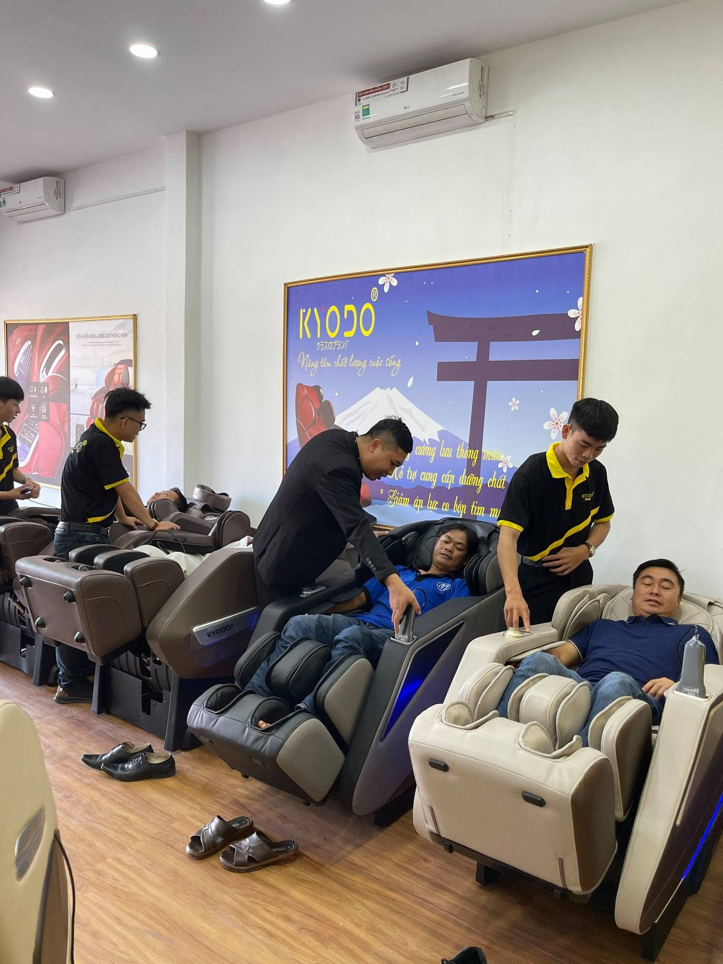 Ghế massage chính hãng KYODO Mẹo lựa chọn sản phẩm chăm sóc sức khoẻ cả gia đình - Ảnh 5.