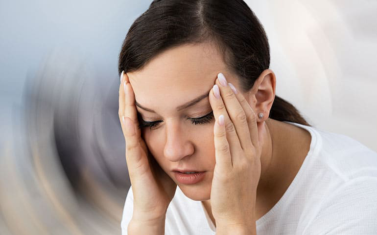Ăn gì để cải thiện tình trạng chóng mặt, nhức đầu do rối loạn tiền đình?